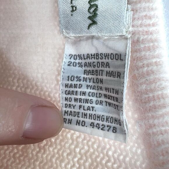 Vintage Ruth Chagnon Pink Lambswool Angora V-Neck Sweater - Picture 8 of 9